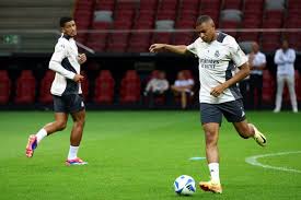 他提醒我们 他提醒我们